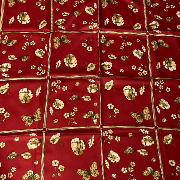 Vintage Butterfly Floral 80’s Scarf / Shawl Art of the Scarf by Tie Rack Italy - Picture 8 of 11